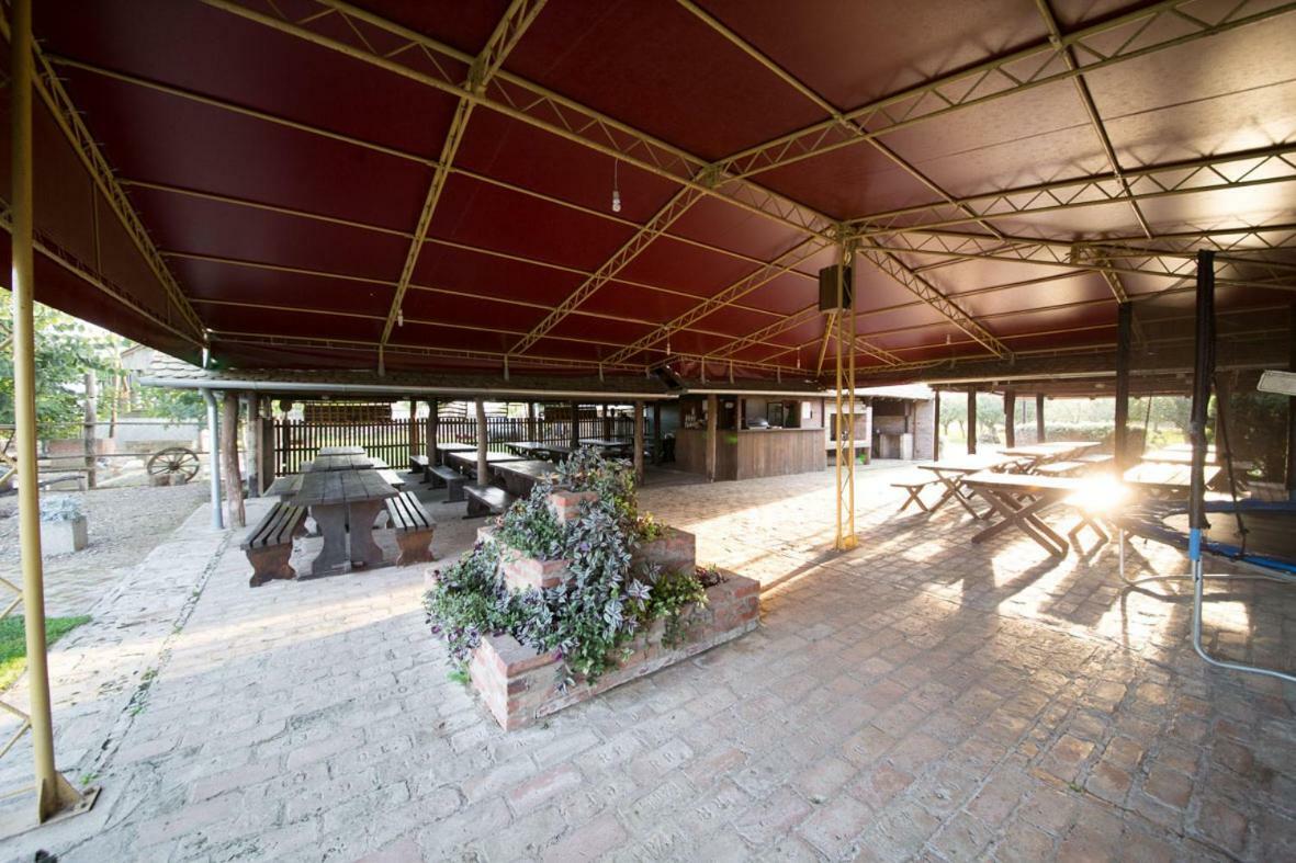 Acin Salas Tordinci Exterior photo